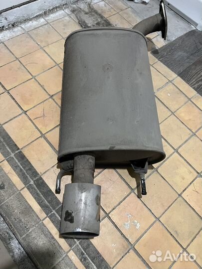 Глушитель на camry 55 оригинал 2.5