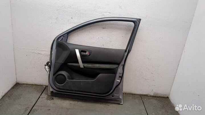 Дверь правая передняя Nissan Qashqai, 2010