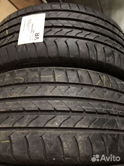 Goodyear EfficientGrip 225/45 R18