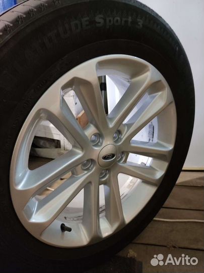 Колеса R18 на Ford Explorer лето