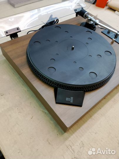 Yamaha YP-511 проигрыватель