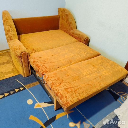 Продам диван