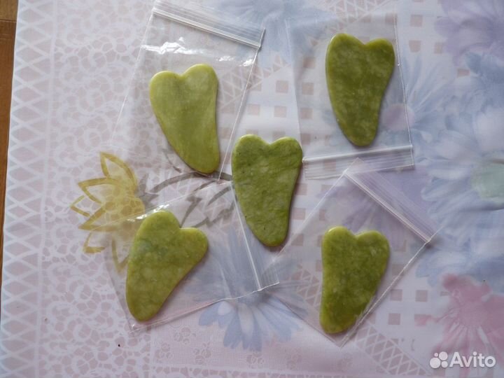 Гуаша скребок (нефрит) В наличии