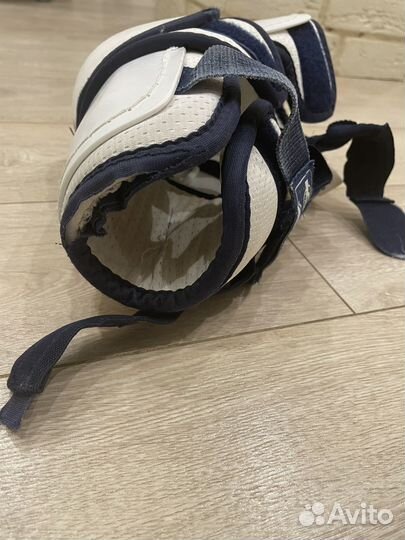 Хоккейные налокотники jofa 9066