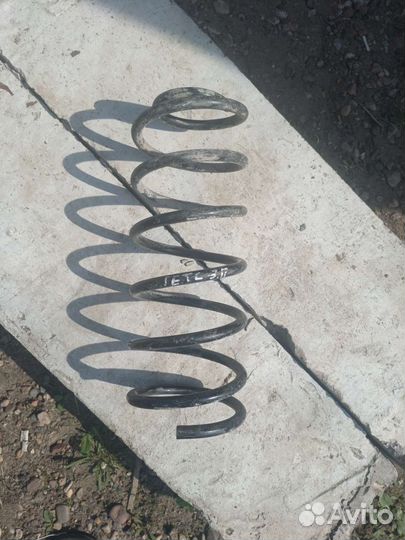 Задняя пружина Hyundai Getz