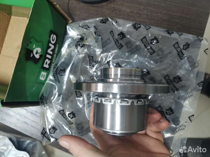 Ступица перед в сборе Volkswagen Polo