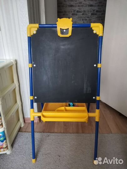 Мольберт детский двухсторонний