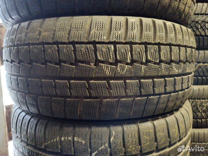 Dunlop Winter Maxx WM01 235/50 R17 Y