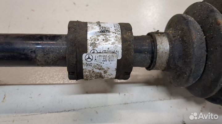Полуось левая передняя Mercedes A W177 2018, 2020