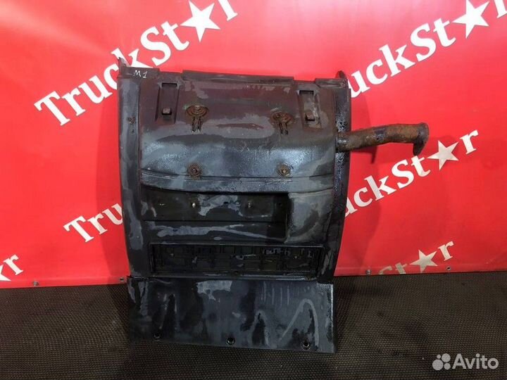 Крыло заднее задняя часть