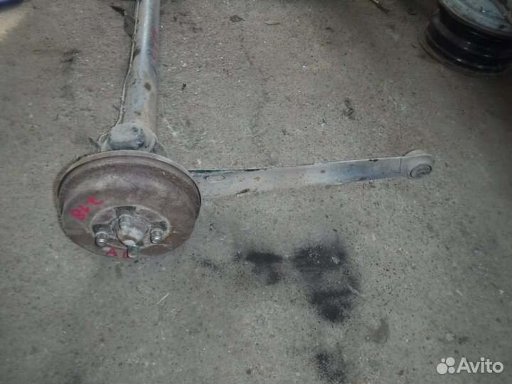 Балка подвески задняя Nissan Ad QG15 2000