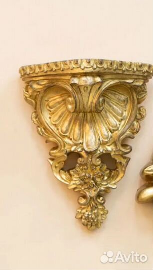 Консоль настенная