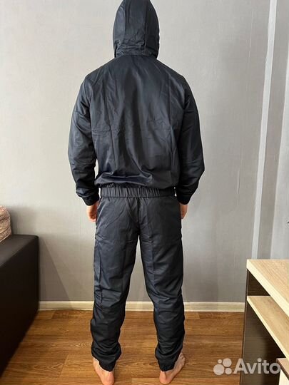 Emporio armani костюм