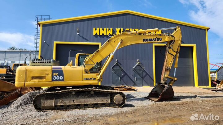 Гусеничный экскаватор Komatsu PC300-8, 2011