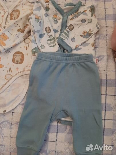 Одежда для новорожденных пакетом 68 размера