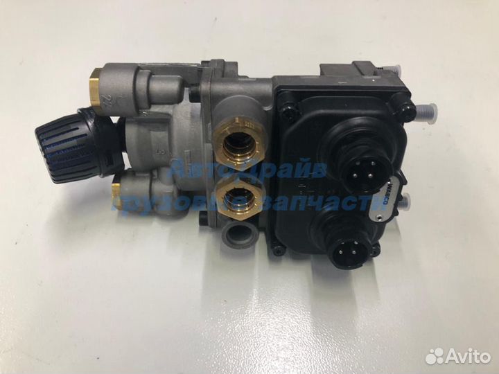 Кран ебс подпедальный Мерседес Актрос