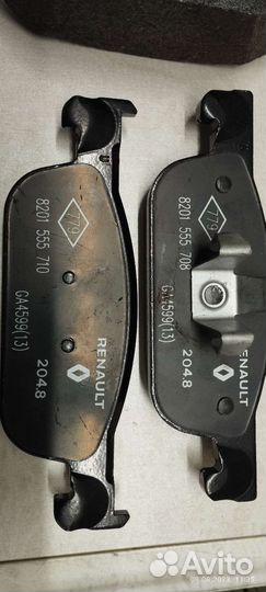 Тормозные колодки Renault 410605536R