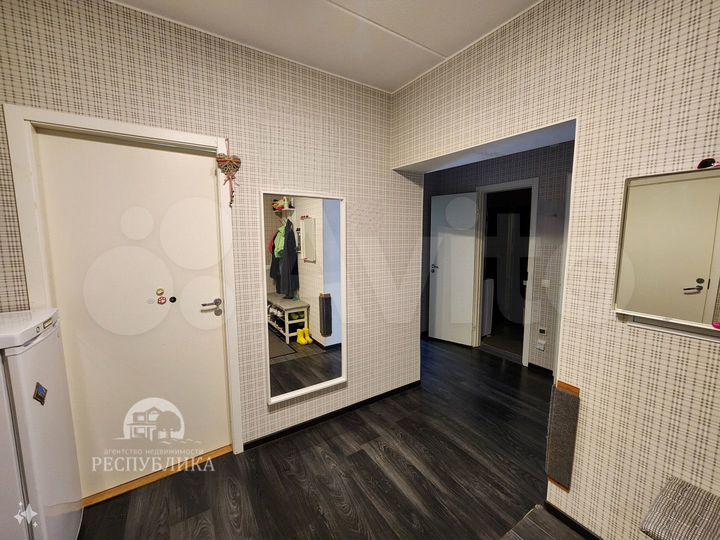 2-к. квартира, 58,1 м², 1/3 эт.