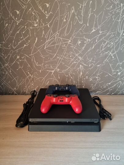 Sony PS4 Slim 1 Tb + 2 геймпада + Extra