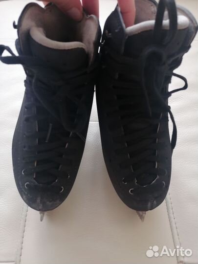 Фигурные коньки risport 195