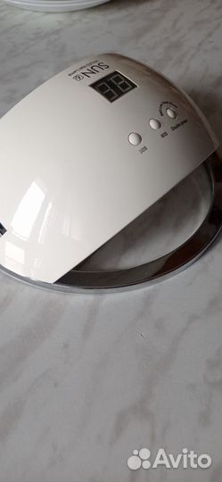 UV/LED лампа для ногтей