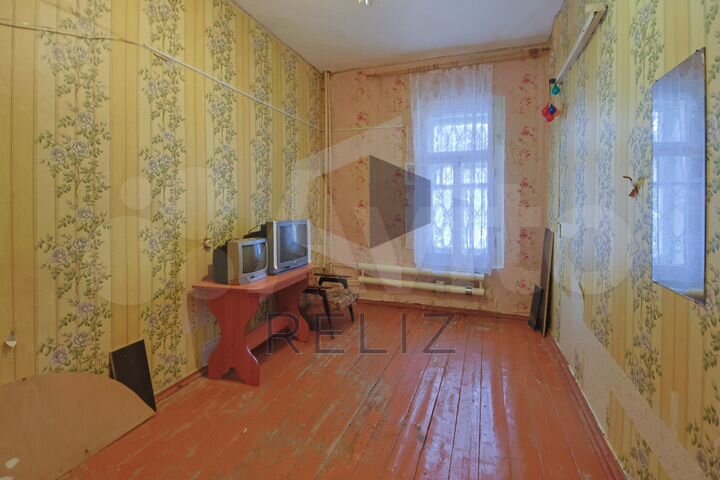 Комната 32 м² в 2-к., 3/5 эт.