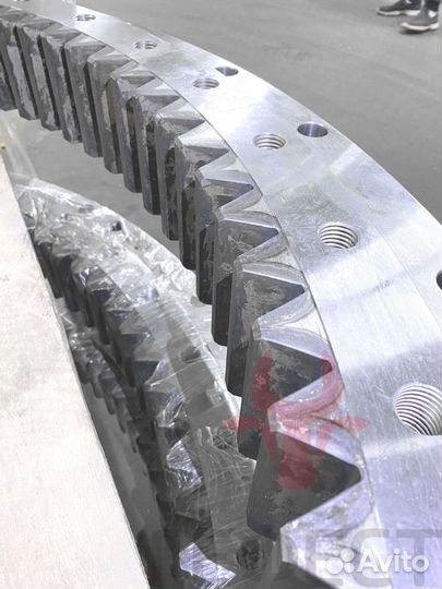 Поворотный круг Doosan DX420LCA