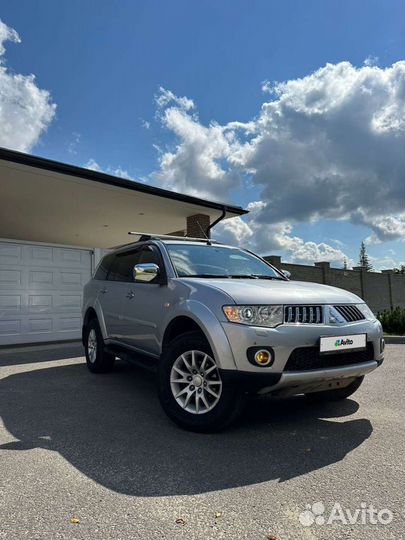 Mitsubishi Pajero Sport 2.5 AT, 2012, 189 100 км