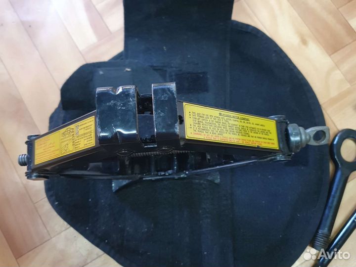 Домкрат Штатный набор Киа