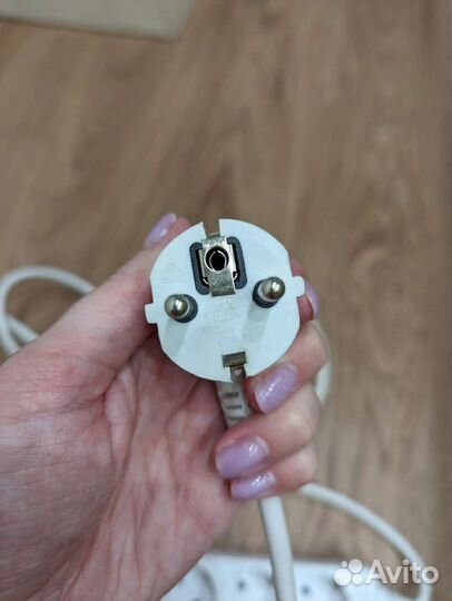 Удлинитель, сетевой фильтр lexman 5 розеток 3 м