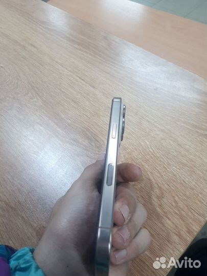 iPhone 16 Pro, 256 ГБ