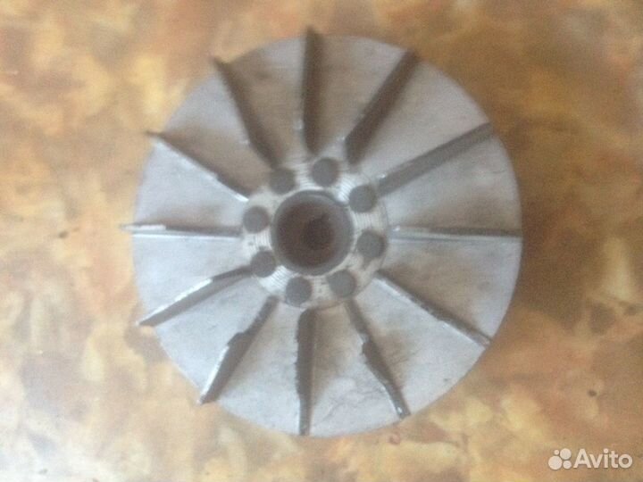 Маховик (дружба)