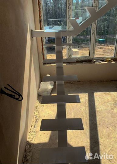 Металлические конструкции для лестниц