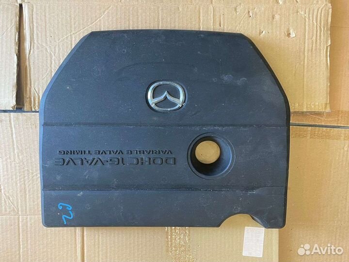 Декоративная крышка двигателя mazda