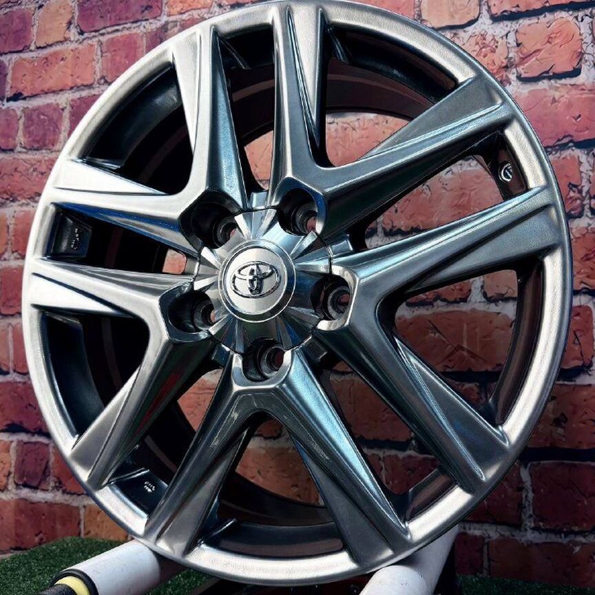 Литые диски Toyota 8.5×R20 5×150