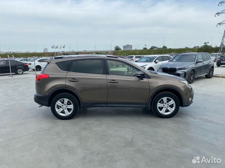 Toyota RAV4 2.0 CVT, 2013, 181 352 км