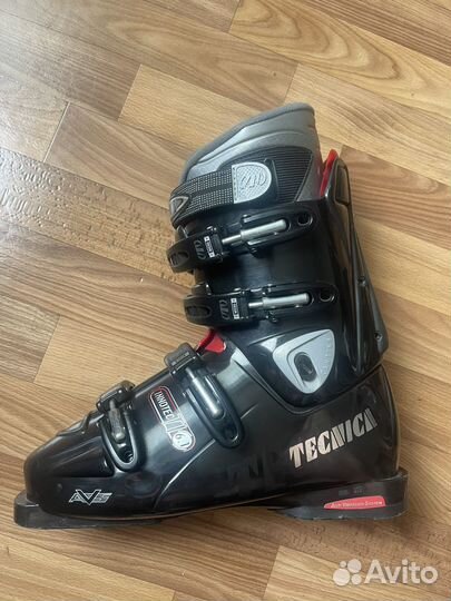 Горнолыжные ботинки мужские 42-43