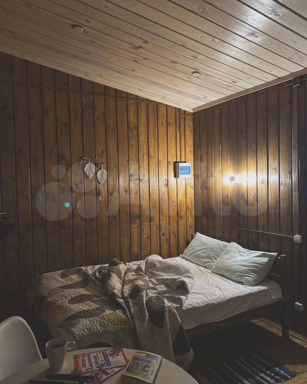 Дом 20 м² на участке 100 сот.