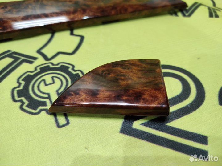 Накладка на торпедо декоративная Subaru Outback