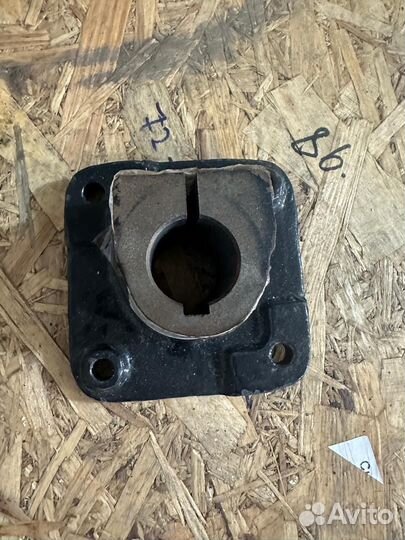 Ступица шкива, High-Capacity 84076831 CNH