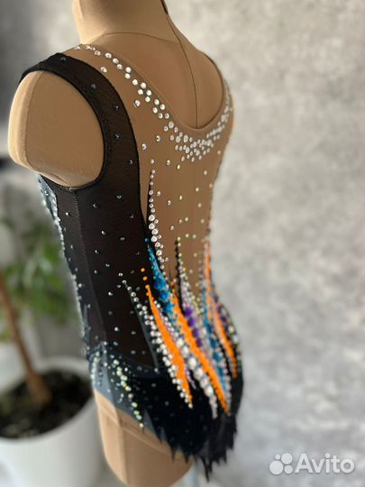 Купальник для художественной гимнастики