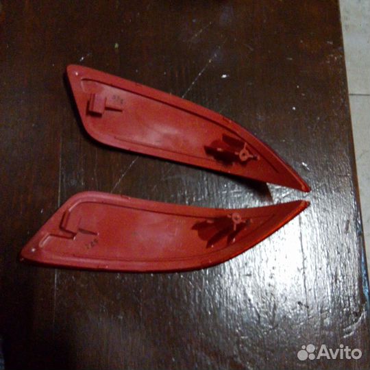 Отражатель заднего бампера Toyota Camry v55