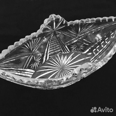 Ваза хрустальная