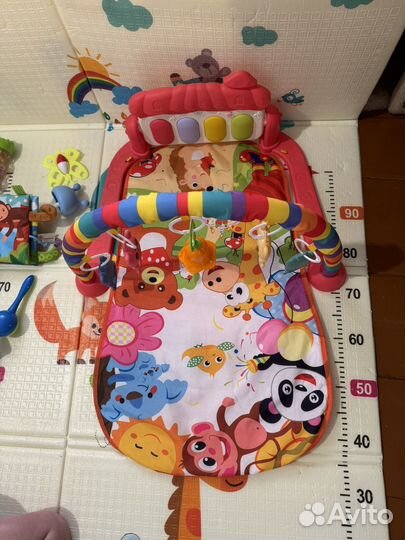 Развивающий коврик с пианино