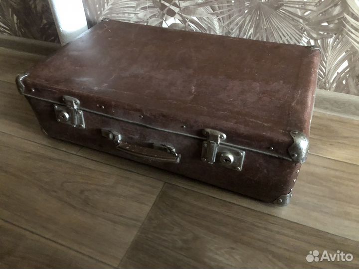 Чемодан времен СССР