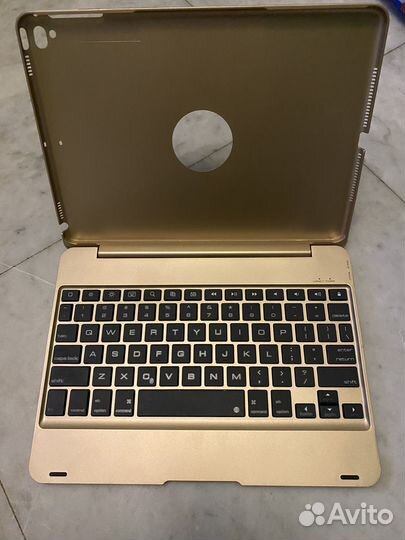 Клавиатура для планшета iPad