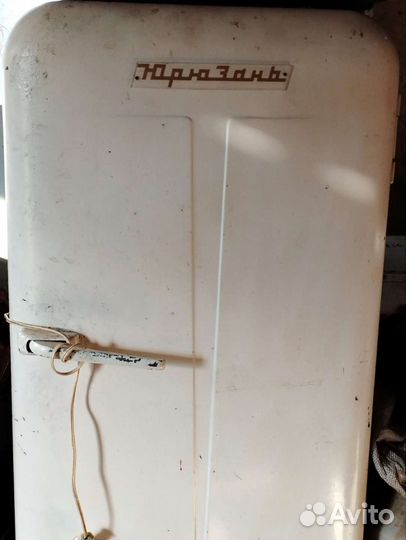 Холодильник Юрюзань 1964г