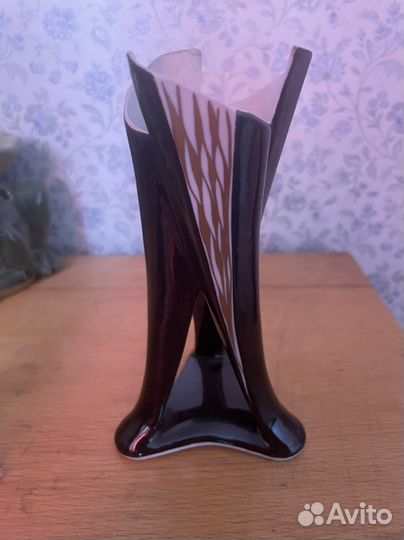 Вазочка антикварная