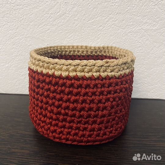 Вязанные корзинки