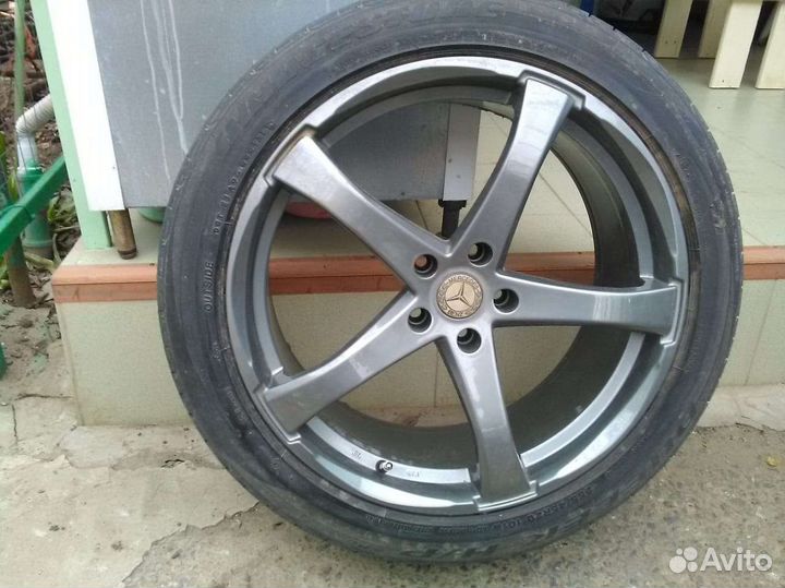 Колеса на mercedes r20 летние